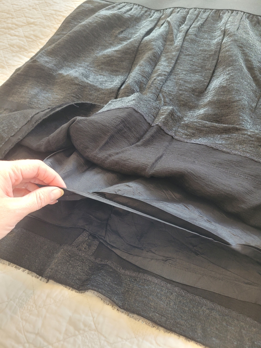 Classic Black Shiny Gauze Tiered Y2K Skirt XPL Ann Taylor Loft - Picture 8 of 12